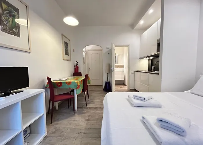 Cdm By Florencehospitality Com Lägenhet *